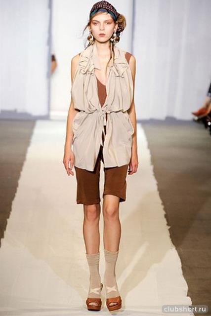 2568_womans-in-shorts-ru_53.jpg